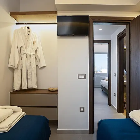 Evaura Luxury Free Parking דירה העיירה רתימנו