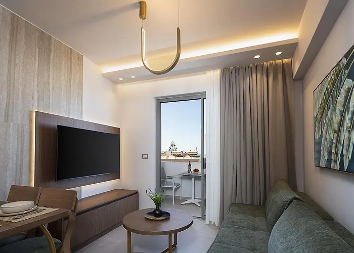 Evaura Luxury Private Parking